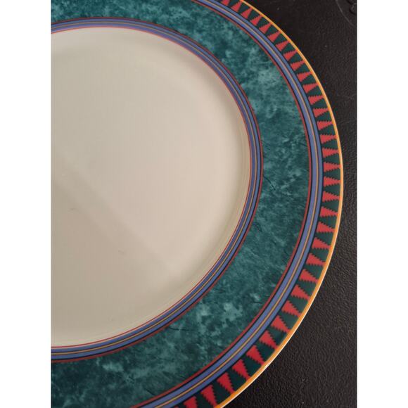 Mikasa Vintage California La Scala Geometric Dinner Plates Set of Two Porcelain - Picture 7 of 9